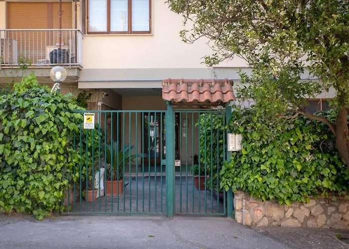 White House - Casa Sorrento