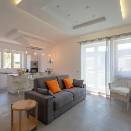 White House - Casa Appartement